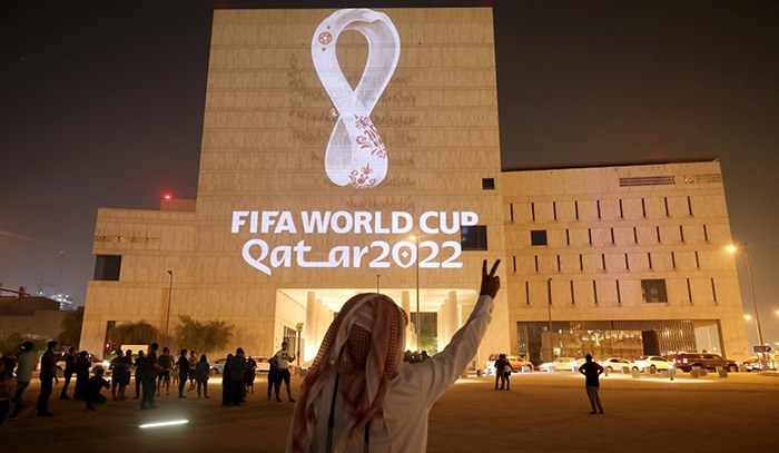 WK 2022 logo op gebouw